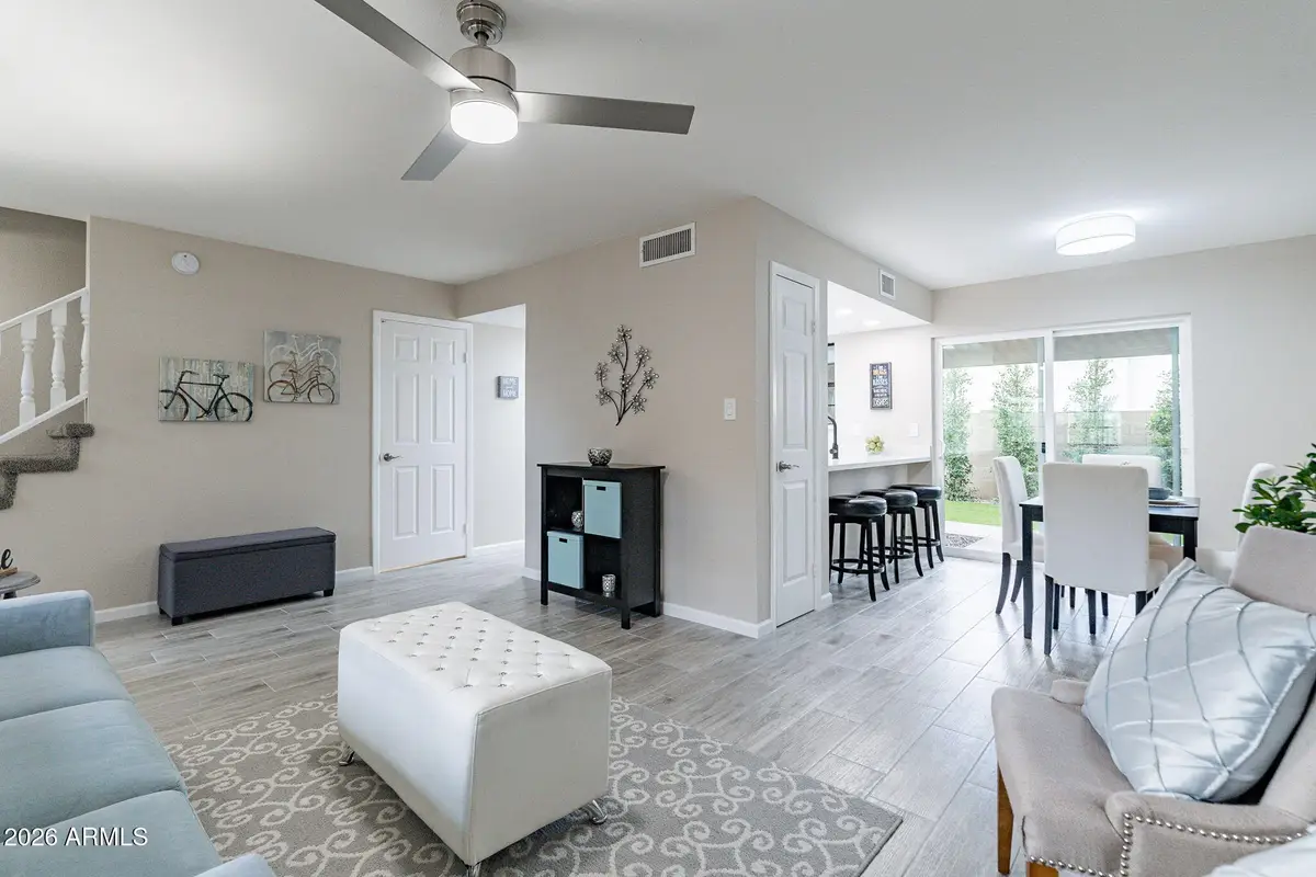 1438 W La Jolla Drive, Tempe, AZ 85282 - #1