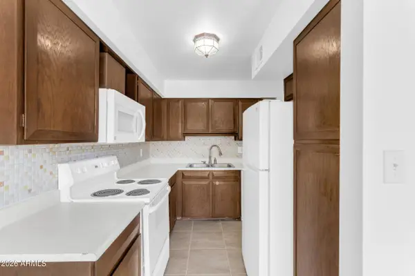 2221 W Farmdale Avenue #17, Mesa, AZ 85202