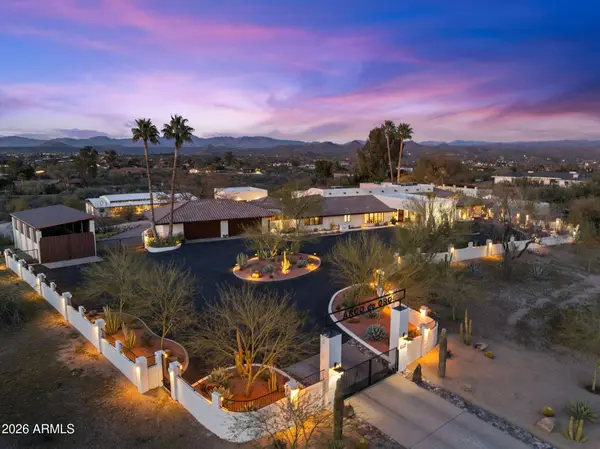 1490 W Camino Drive, Wickenburg, AZ 85390