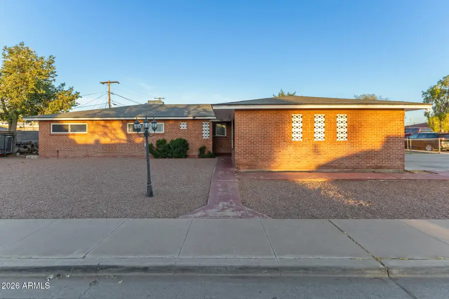 834 E Vine Avenue, Mesa, AZ 85204 - #2