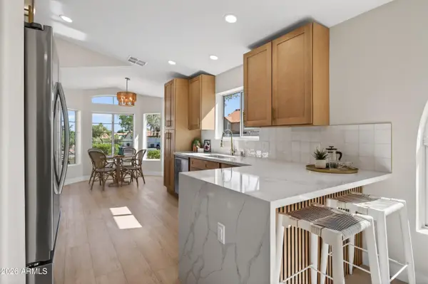 4814 E Monte Way, Phoenix, AZ 85044