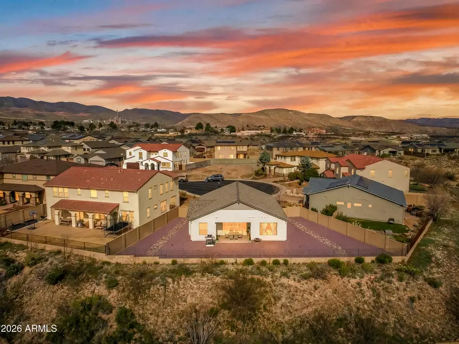 407 Mckinnon Road, Clarkdale, AZ 86324 - #3