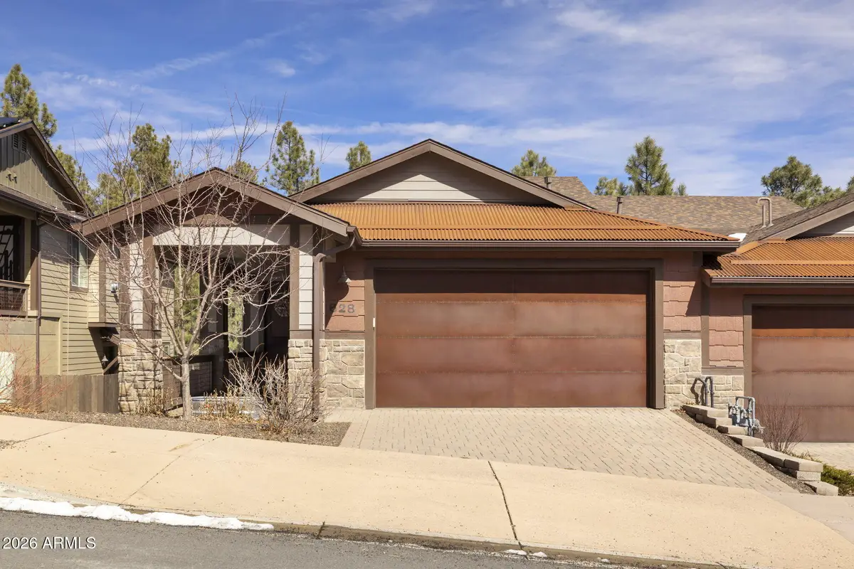 628 N Forest View Drive N, Flagstaff, AZ 86001 - #1