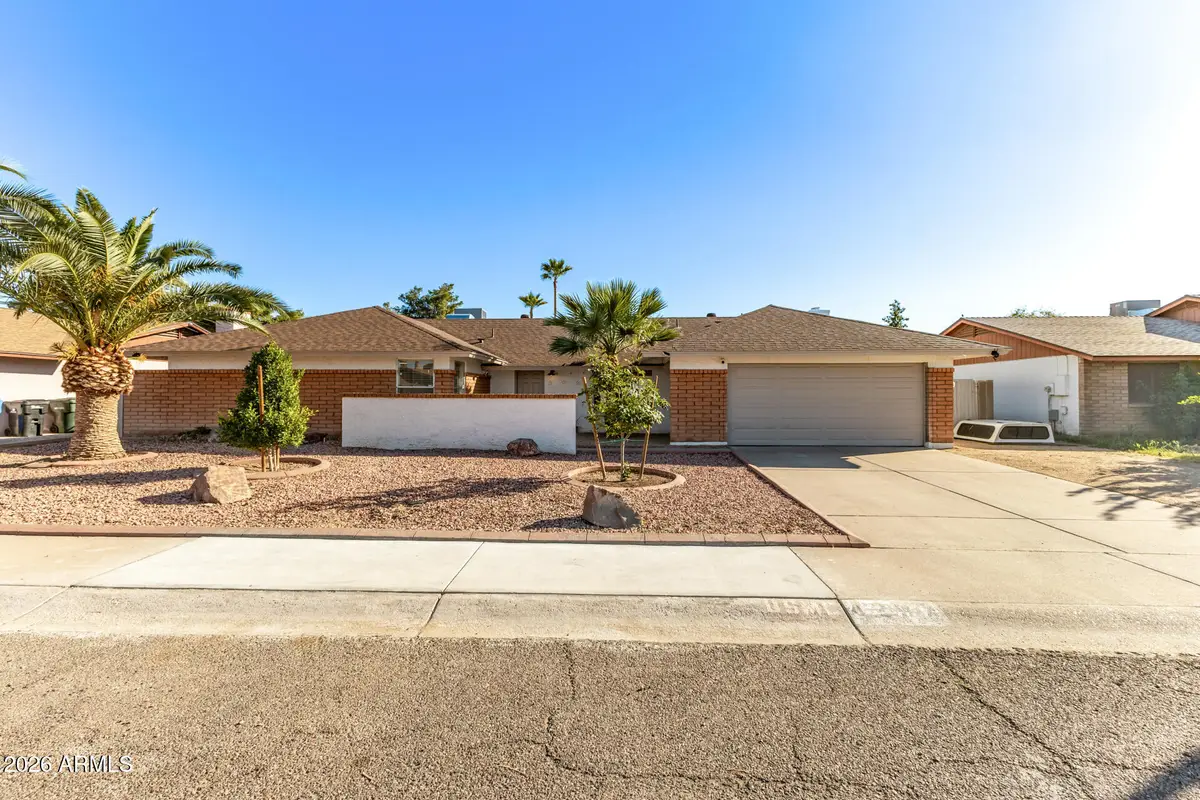 4237 W Hartford Avenue, Glendale, AZ 85308 - #1