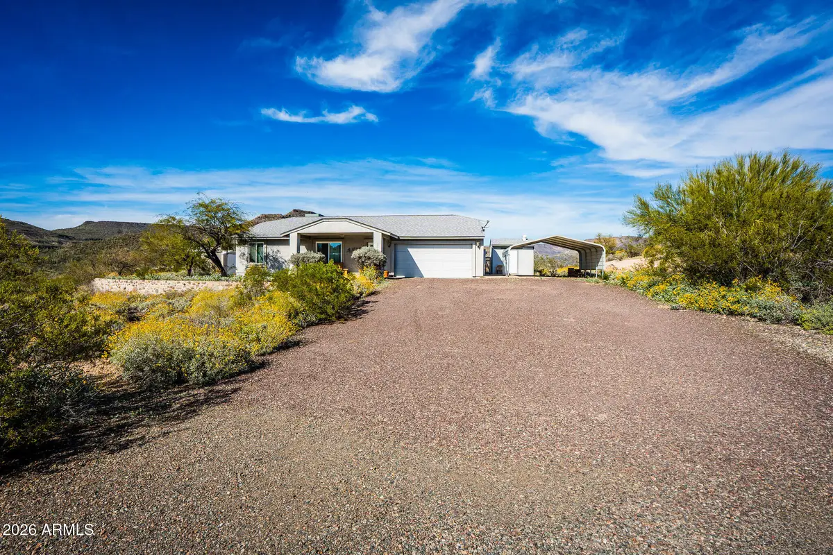 20880 E Tara Springs Road, Black Canyon City, AZ 85324 - #1