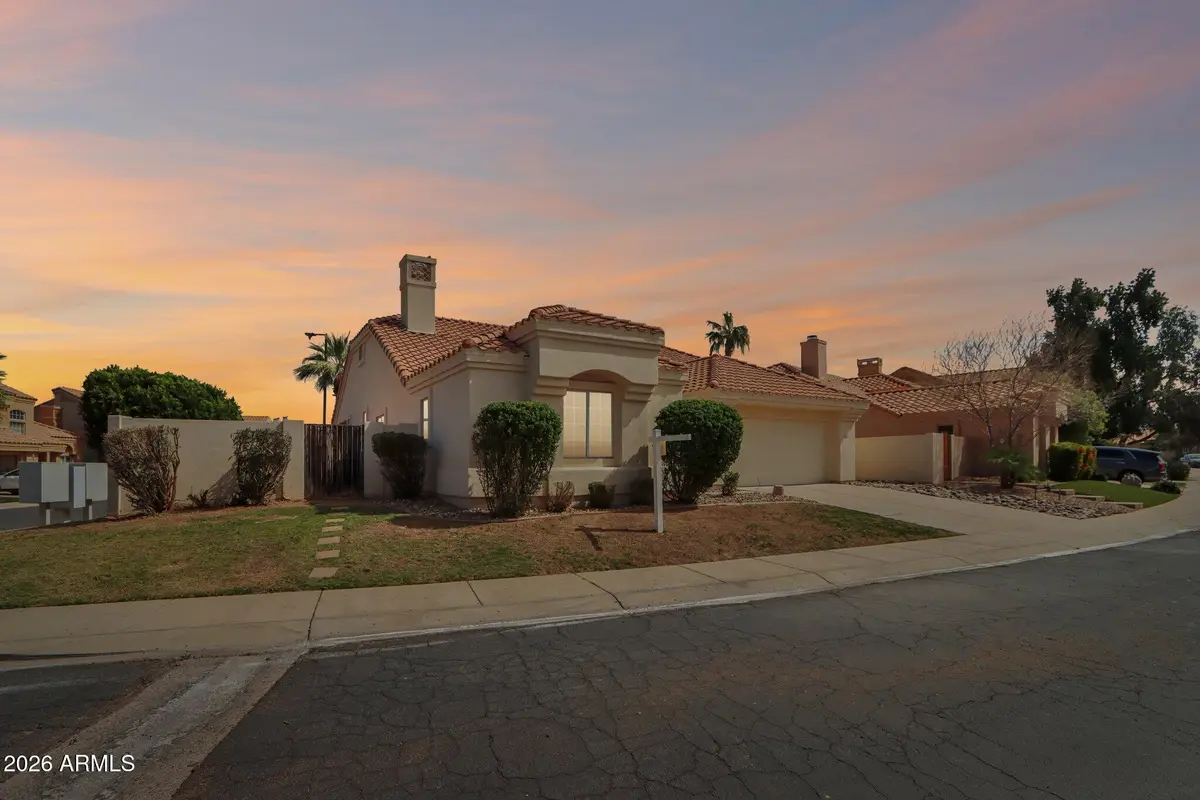 2127 W Peninsula Circle, Chandler, AZ 85248 - #1