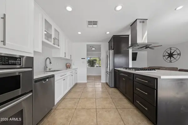 6207 W Orange Drive, Glendale, AZ 85301