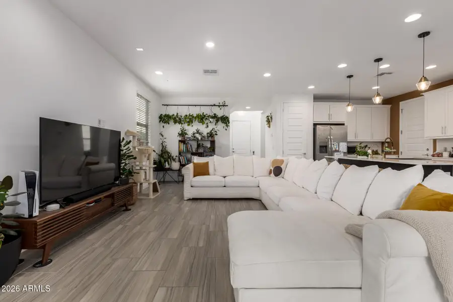 9916 E Texas Avenue, Mesa, AZ 85212 - #2