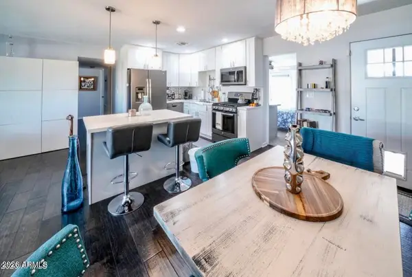 1207 E Alice Avenue, Phoenix, AZ 85020