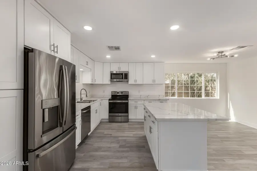 7103 W Vogel Avenue, Peoria, AZ 85345 - #3