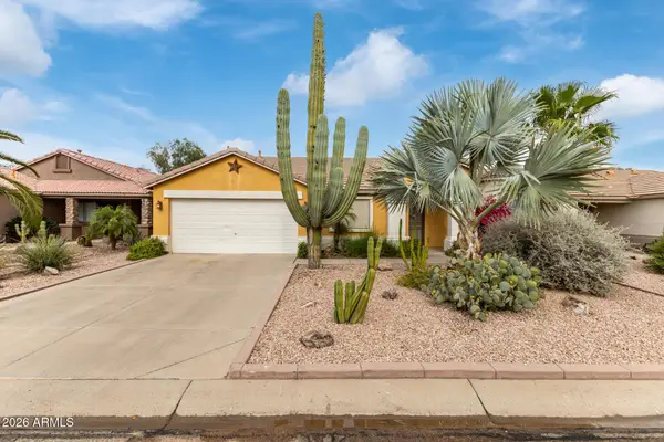 30475 N Royal Oak Way, San Tan Valley, AZ 85143