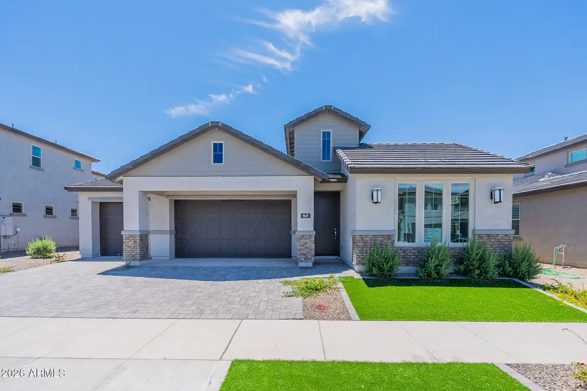 9645 E Rainbow Avenue, Mesa, AZ 85212 - #1