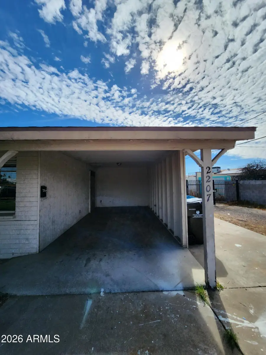 2207 W Cactus Wren Drive, Phoenix, AZ 85021 - #2
