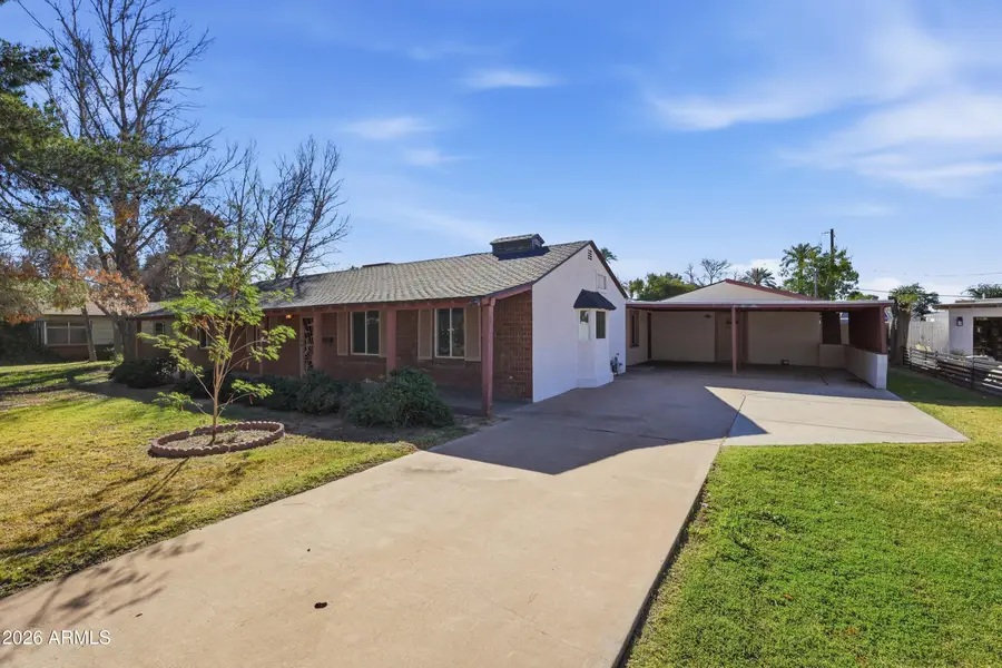 3223 E Weldon Avenue, Phoenix, AZ 85018 - #2