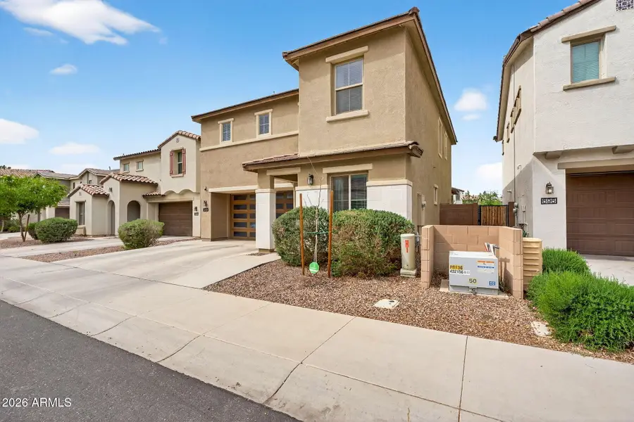 690 N Sparrow Court, Gilbert, AZ 85234 - #3