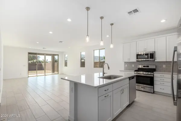 5447 W Manzanita Drive, Glendale, AZ 85302