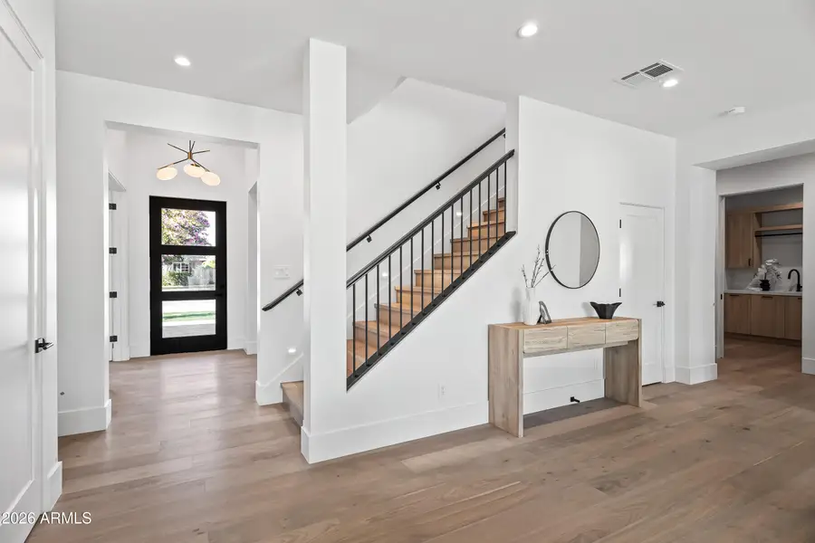 4015 E Glenrosa Avenue, Phoenix, AZ 85018 - #2