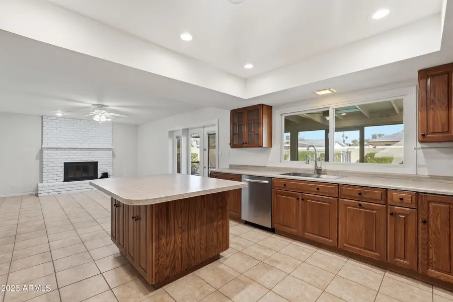 1332 W Lobo Avenue, Mesa, AZ 85202 - #2