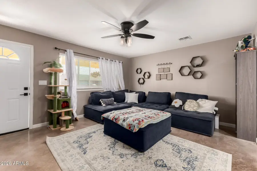 18026 N 34th Avenue, Phoenix, AZ 85053 - #2