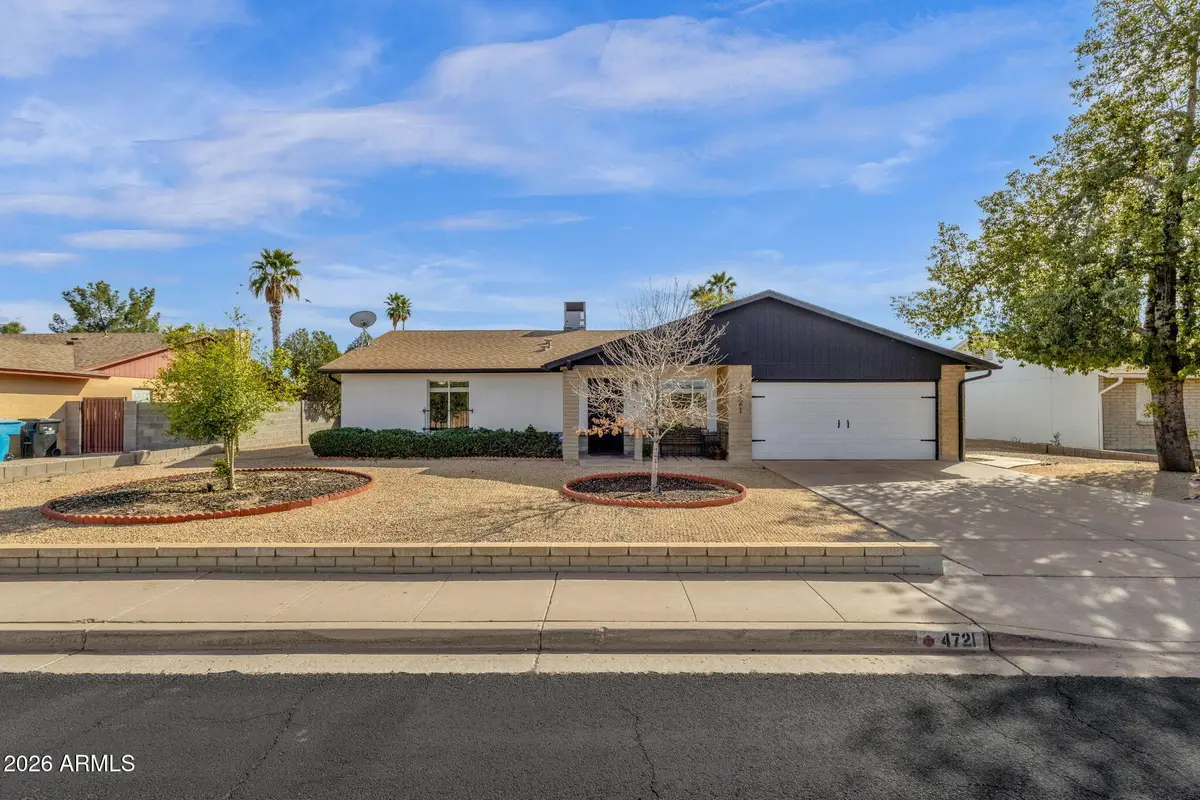 4721 W Sweetwater Avenue, Glendale, AZ 85304 - #1