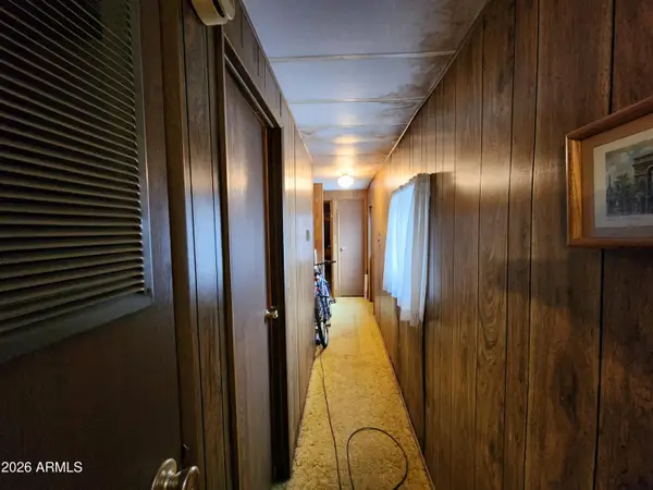 2400 W Rogers Loop, Show Low, AZ 85901