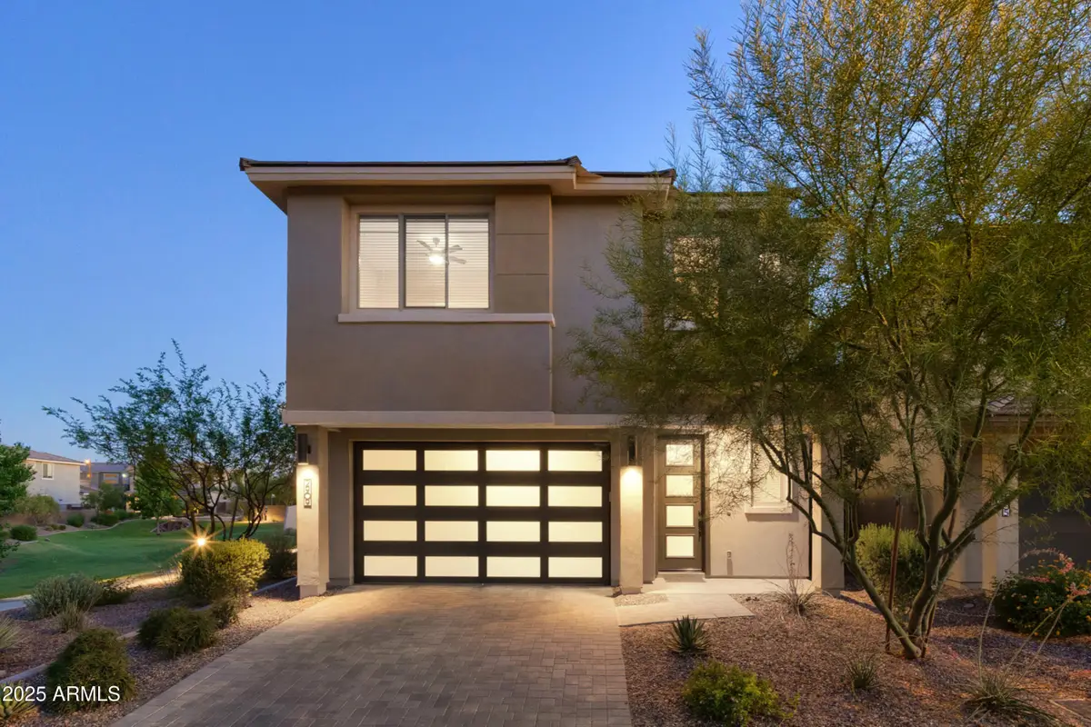 2909 E Sands Drive, Phoenix, AZ 85050 - #1