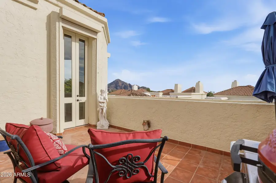 3800 E Lincoln Drive #6, Phoenix, AZ 85018 - #2