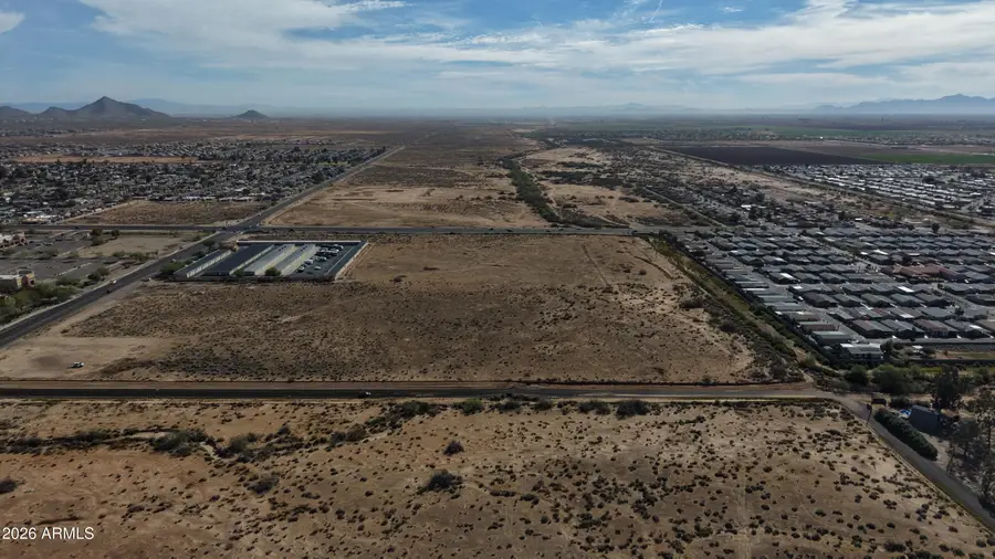 23XX N Kadota Avenue #3, Casa Grande, AZ 85122 - #3