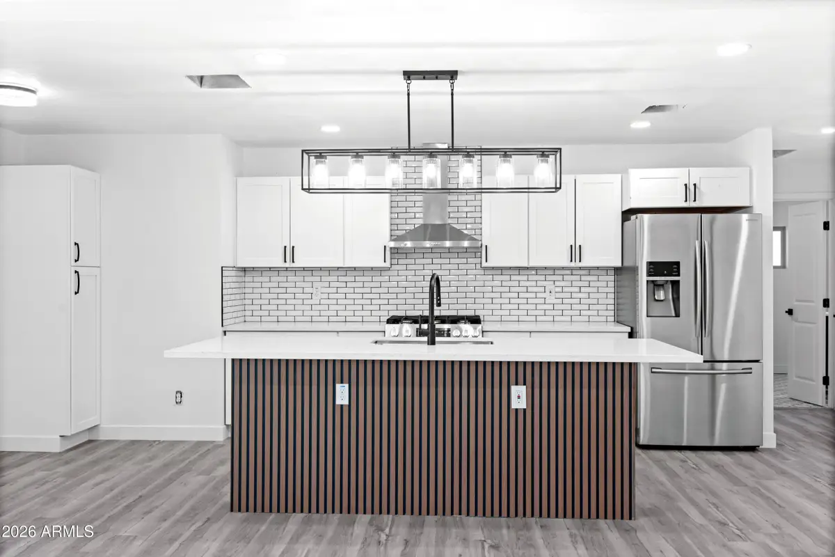 2914 N 81st Avenue, Phoenix, AZ 85033 - #1