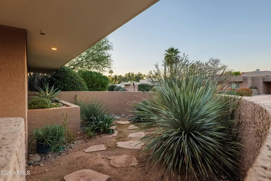 8035 E Del Timbre Drive, Scottsdale, AZ 85258 - #3