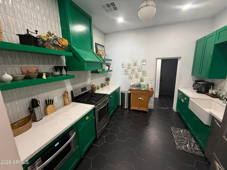 138 N 11th Avenue, Phoenix, AZ 85007 - #3