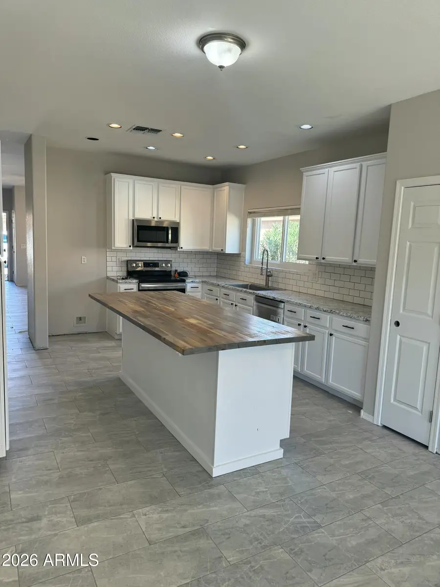 659 W Jahns Court, Casa Grande, AZ 85122 - #2