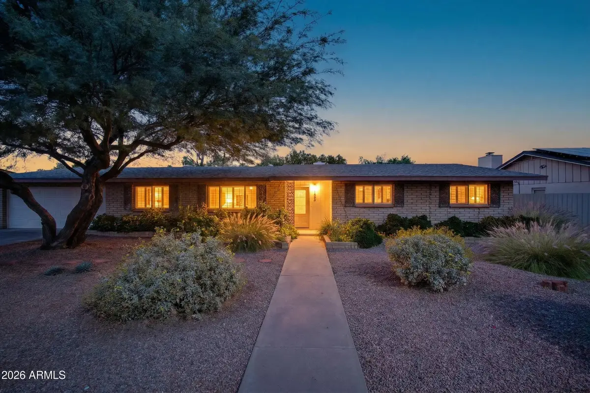 1650 E Grandview Street, Mesa, AZ 85203 - #1