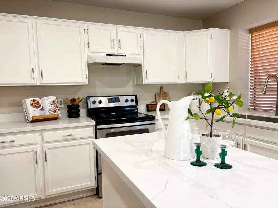 5946 E Kelton Lane, Scottsdale, AZ 85254 - #2