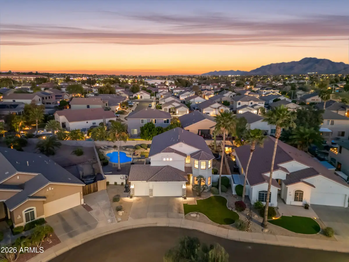 6113 S Roger Way, Chandler, AZ 85249 - #1