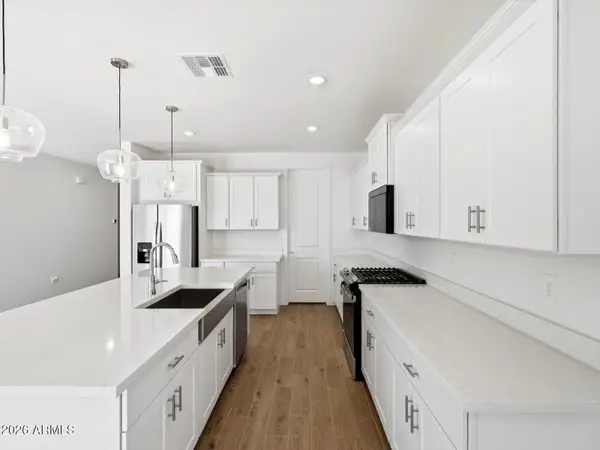 22636 W Pontiac Drive, Surprise, AZ 85387