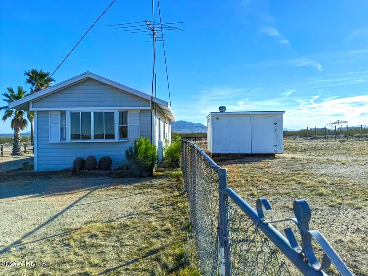 67292 Palm Drive, Salome, AZ 85348 - #1