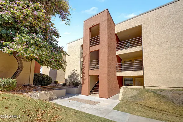 1340 N Recker Road #143, Mesa, AZ 85205