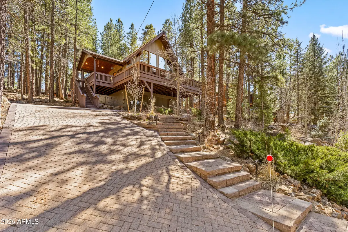 945 E Munds Canyon Road, Munds Park, AZ 86017 - #1