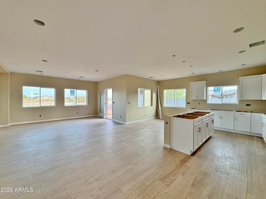 15188 S Country Club Drive, Arizona City, AZ 85123 - #2