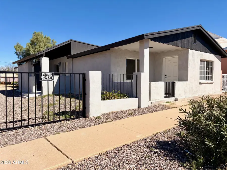 826 E 1st Street, Douglas, AZ 85607 - #2