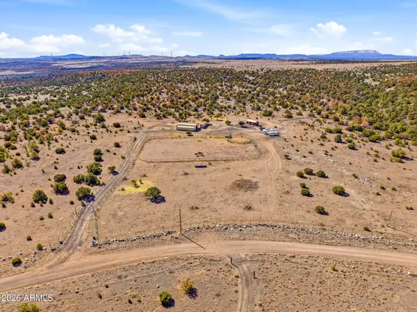 196 Cimarron Drive #13,14,15,16 & 17, Outside Arizona, NM 00000