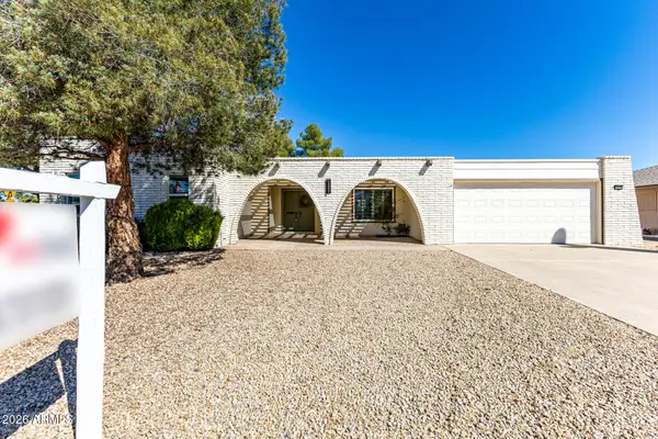 10626 W Pleasant Valley Road W, Sun City, AZ 85351