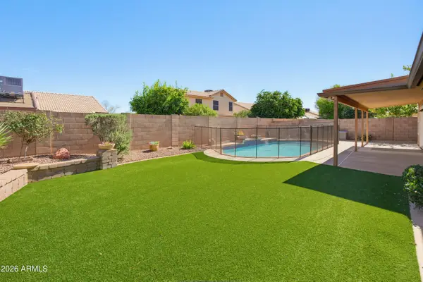 3833 W Misty Willow Lane, Glendale, AZ 85310