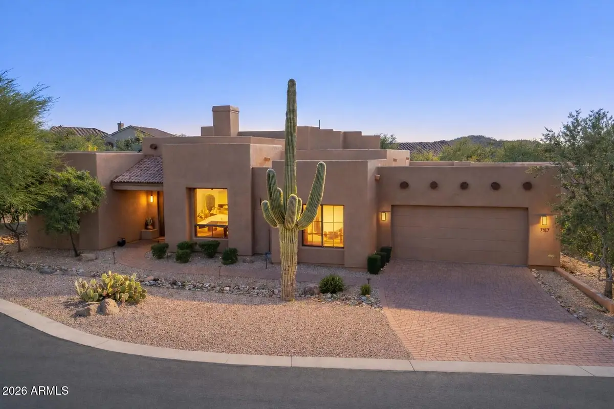 7417 E Sugarloaf Street, Mesa, AZ 85207 - #1