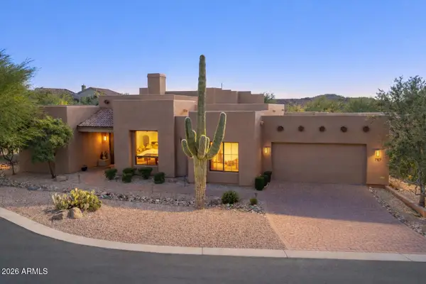 7417 E Sugarloaf Street, Mesa, AZ 85207