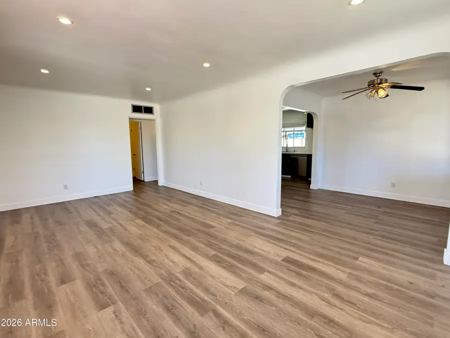 102 W 8th Place, Mesa, AZ 85201 - #3