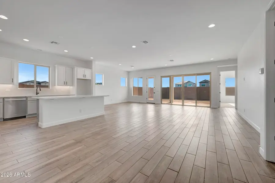 2409 E Amfissa Drive, San Tan Valley, AZ 85140 - #2