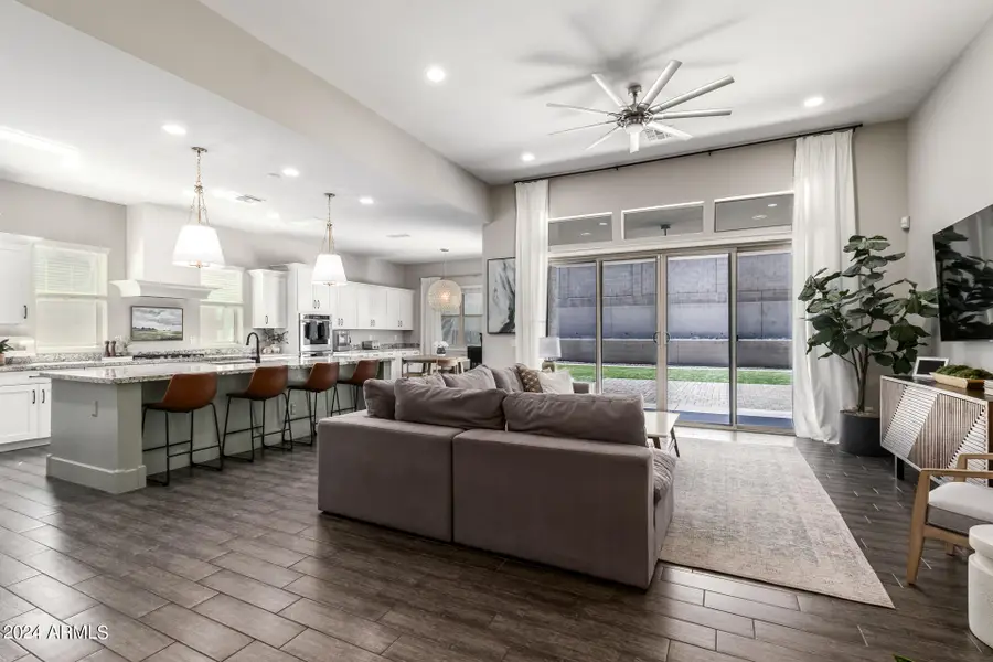 9613 W Staghorn Road, Peoria, AZ 85383 - #2