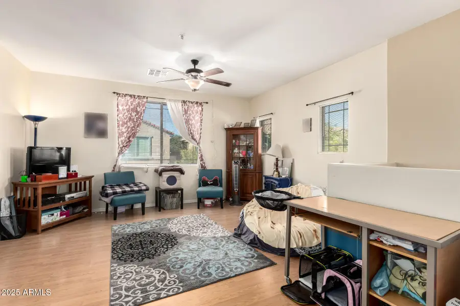 8117 W Groom Creek Road, Phoenix, AZ 85043 - #3